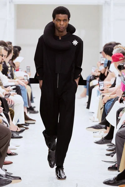 Look 73